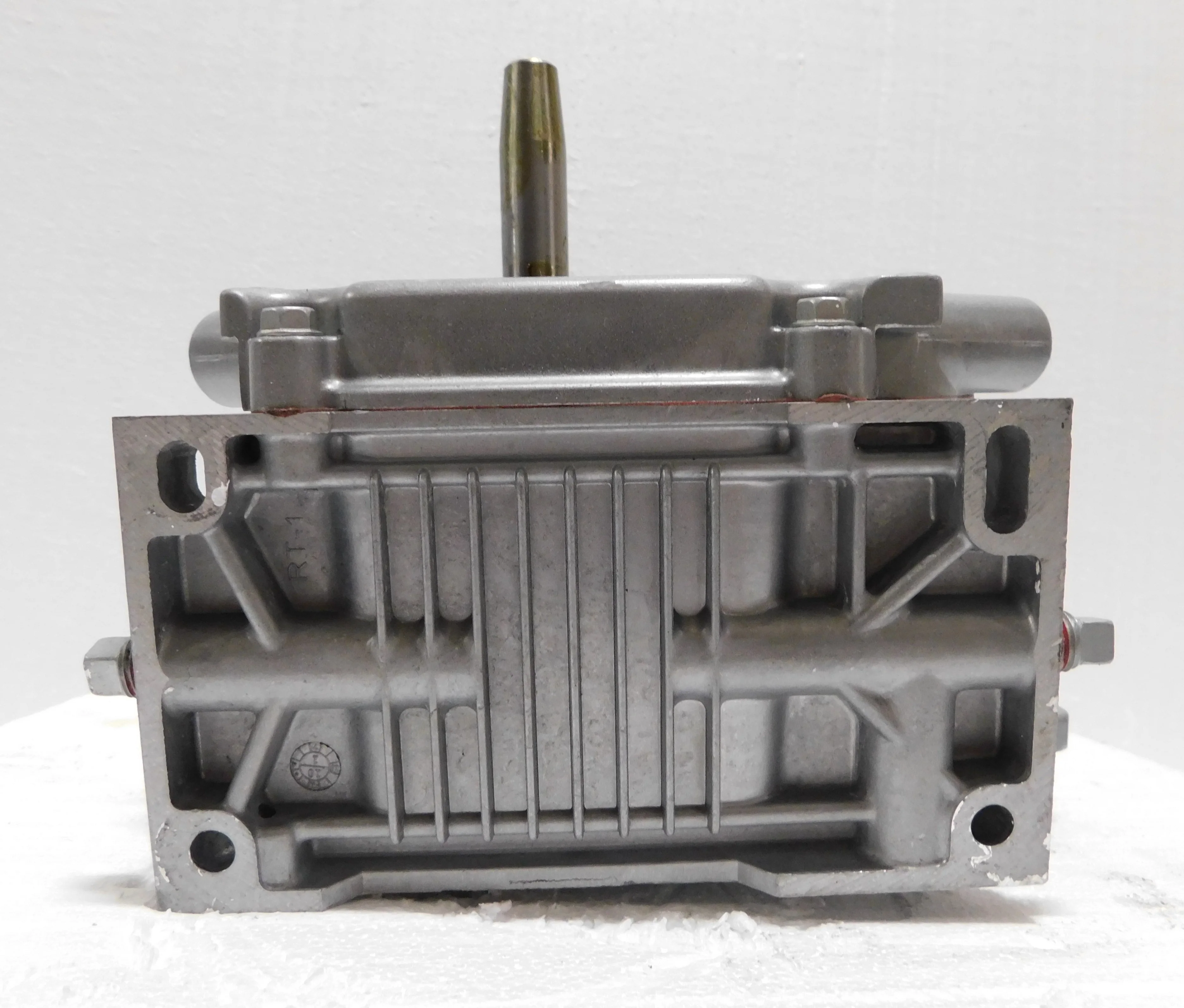 Briggs shortblock model 13 Vanguard Tapered Shaft #798309 - Image 4
