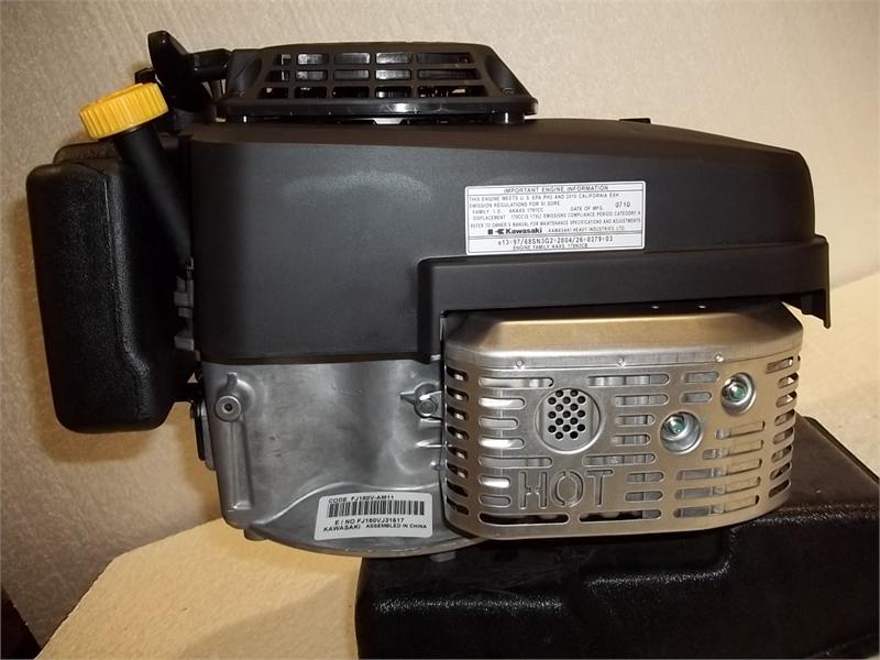 Kawasaki 6hp Vertical Engine 25mm x 3-5/32 #FJ180V-FM11 - Image 3