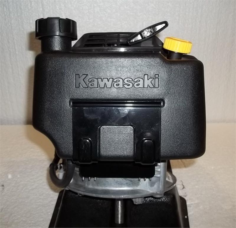 Kawasaki 6hp Vertical Engine 25mm x 3-5/32 #FJ180V-FM11 - Image 4